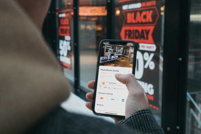 Cómo preparar tu perfumería para el Black Friday